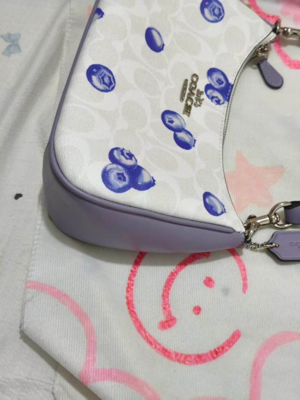 New Coach Blueberry Print Signature Hobo Bag White & Purple Shoulder Purse - Picture 5 of 10
